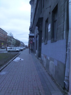  Продается квартира на 1 этаже у метро Василеостровская